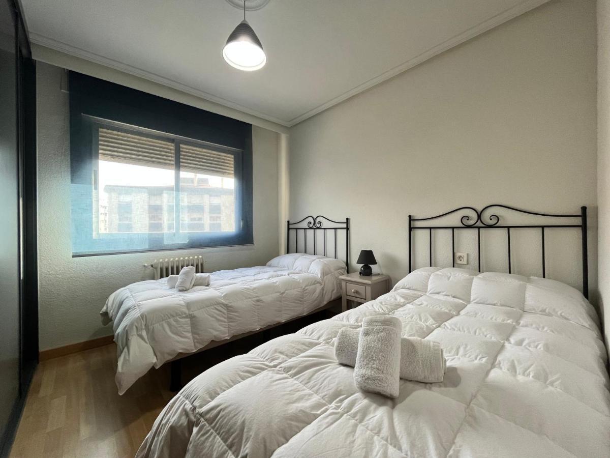 Apartamento Vut Avenida Portugal Salamanca Exterior foto